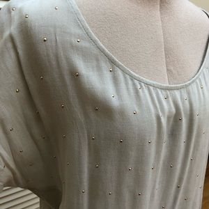 Cream/oatmeal blouse with gold studs XS